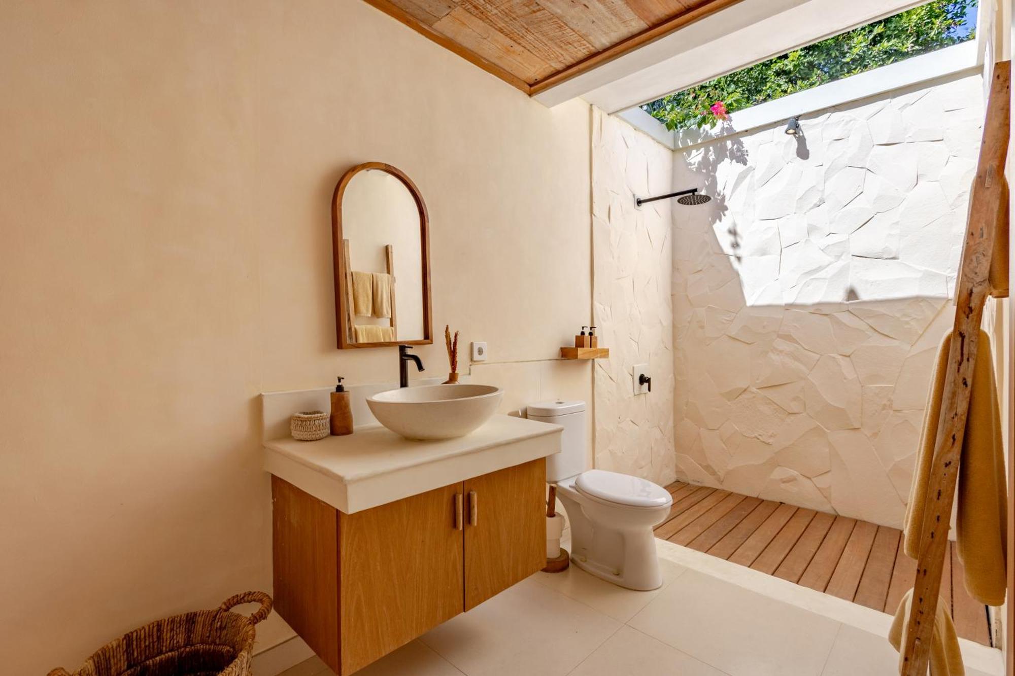 The Pink Joglo, A Cheerful 3Bdr Villa W/Pool And Rice-Field View. Dalung  エクステリア 写真