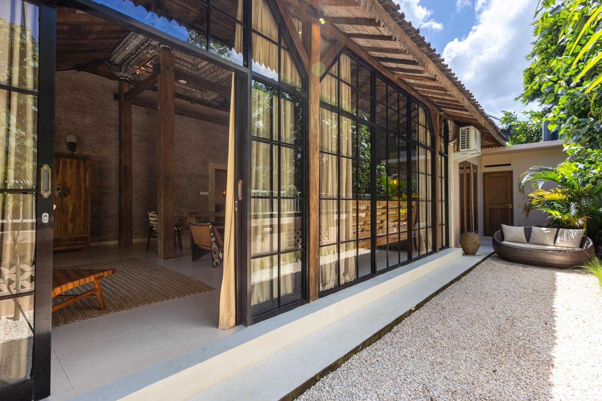 The Pink Joglo, A Cheerful 3Bdr Villa W/Pool And Rice-Field View. Dalung  エクステリア 写真